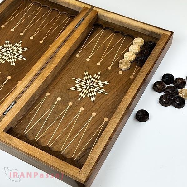تخته نرد و شطرنج سنندج تمام چوب گردو اعلا کاملاً دست‌ساز همراه با مهره مدل SH526 – هنر اصیل کردستان در چوب طبیعی – خرید اینترنتی از ایران پاساژ